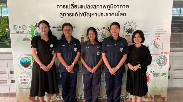 A Study of Mosquito Larval Occurrence and Water Quality in Urban and Rural Residential Areas of Krabi Province, Thailand