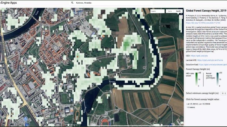 Students research satellite data base - location of Black promenade