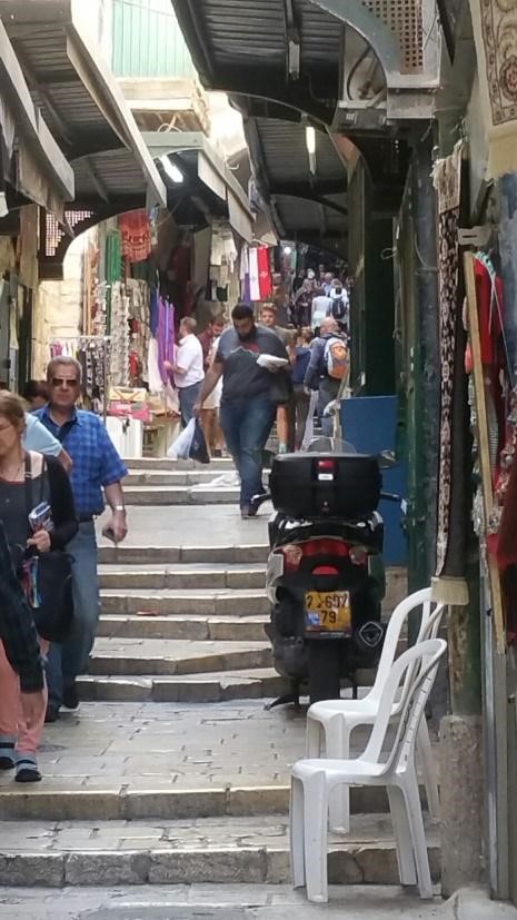 Narrow alleyway in Israel