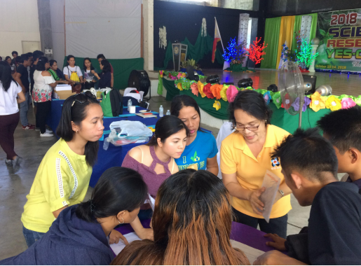 Participants in teacer training event in Bicol Region, Philippines, October 2018.