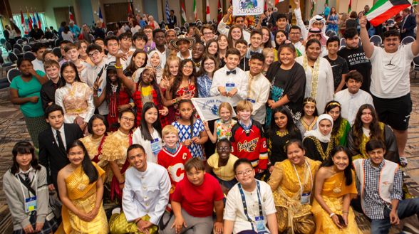 Photo of GLOBE community members participating in the 2019 Annual Meeting in Detroit, Michigan, USA