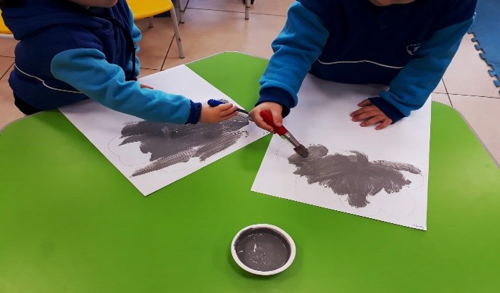 Students, and their work, at the Gozo College Xewkija Primary School (Gozo, Malta) 