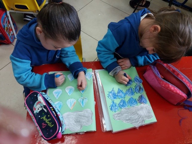 Students, and their work, at the Gozo College Xewkija Primary School (Gozo, Malta) 