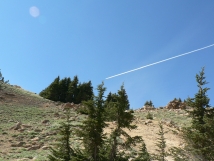 Forming contrail with faint old contrail