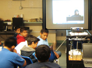 Students in New Mexico, USA participate in videoconference