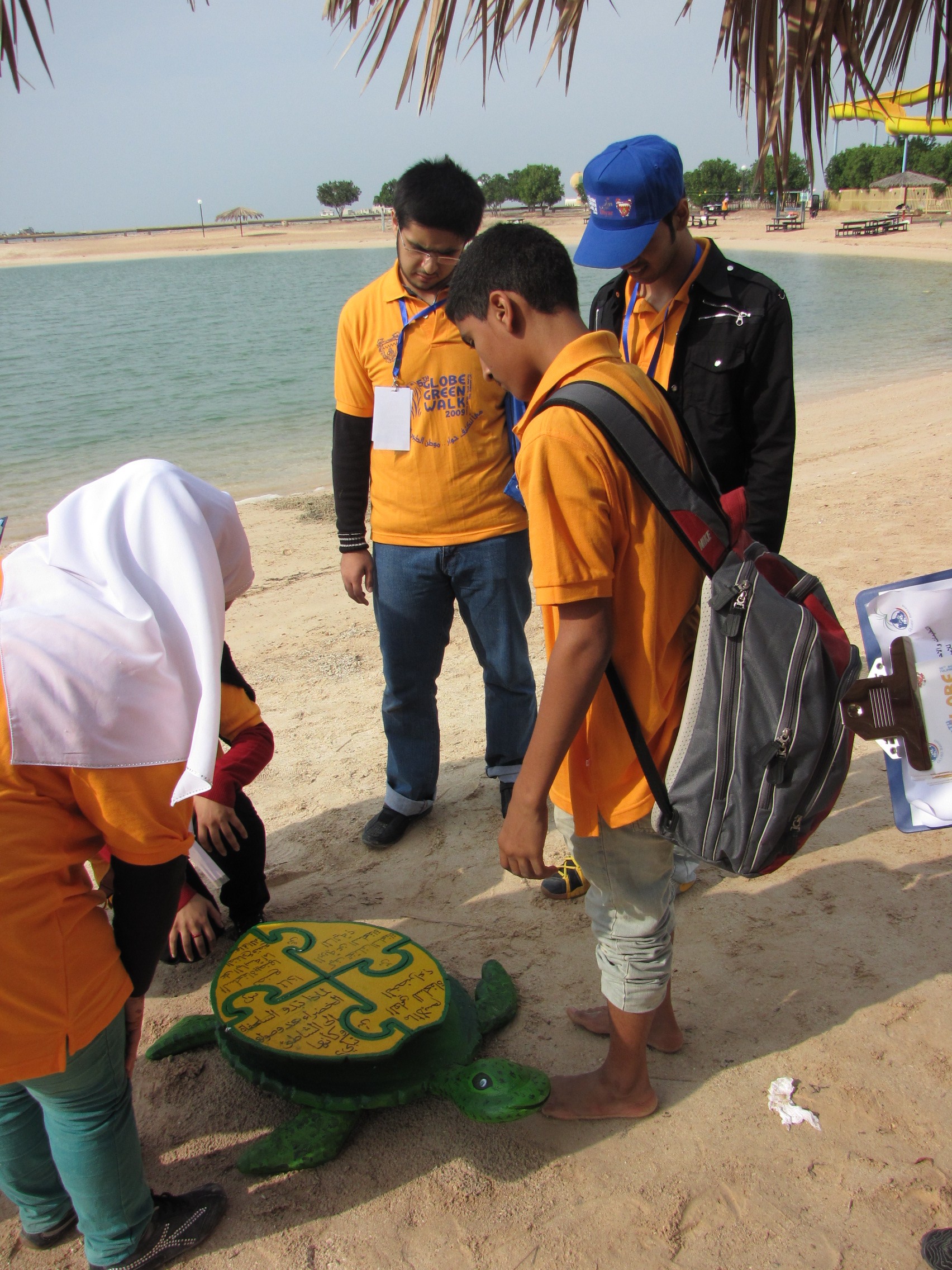 Students participate in activities to learn about endangered Hawar Island species
